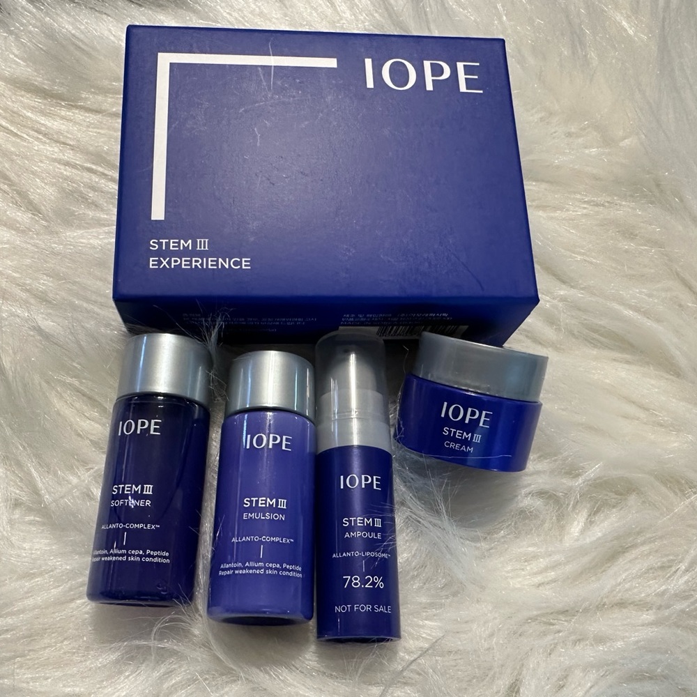 IOPE Stem 3 Stem III Experience Trial Kit (4 items)
